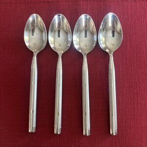 Set of 4 Hampton Silversmiths Shangrila Stainless Place Soup Spoons Flatware